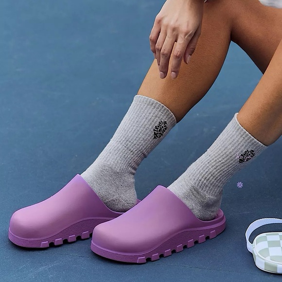 NEW Free People FP Movement Halftime Clogs - Picture 6 of 10